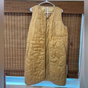 Lululemon vest - Long size 8